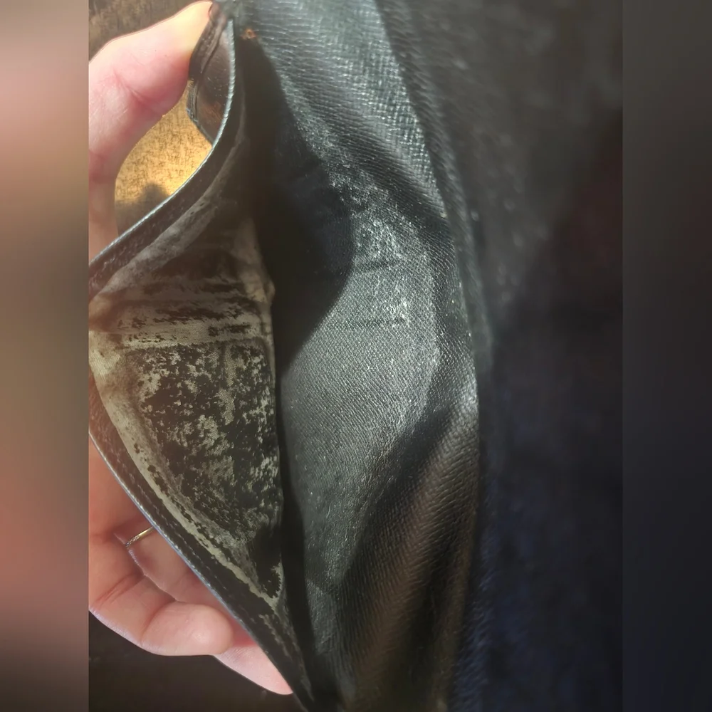 Louis Vuitton Epi Leather Long Bifold Wallet Black